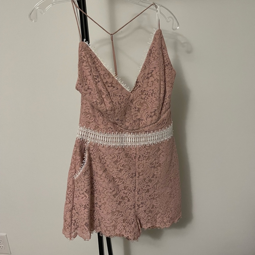 Saylor Blush Lace Romper size S